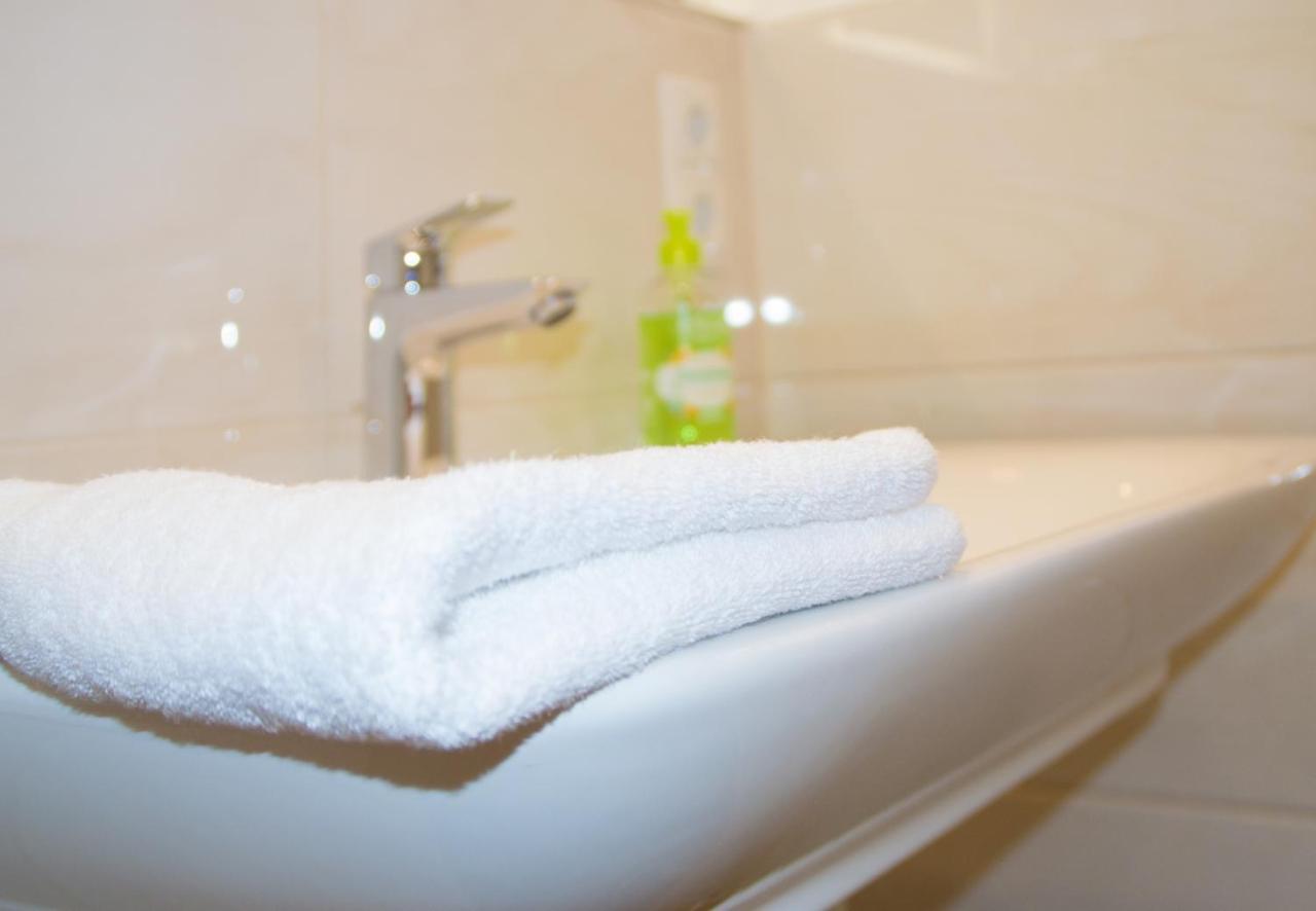 Ferienappartement Mit Seeblick In Der Villa Columba Sellin  외부 사진
