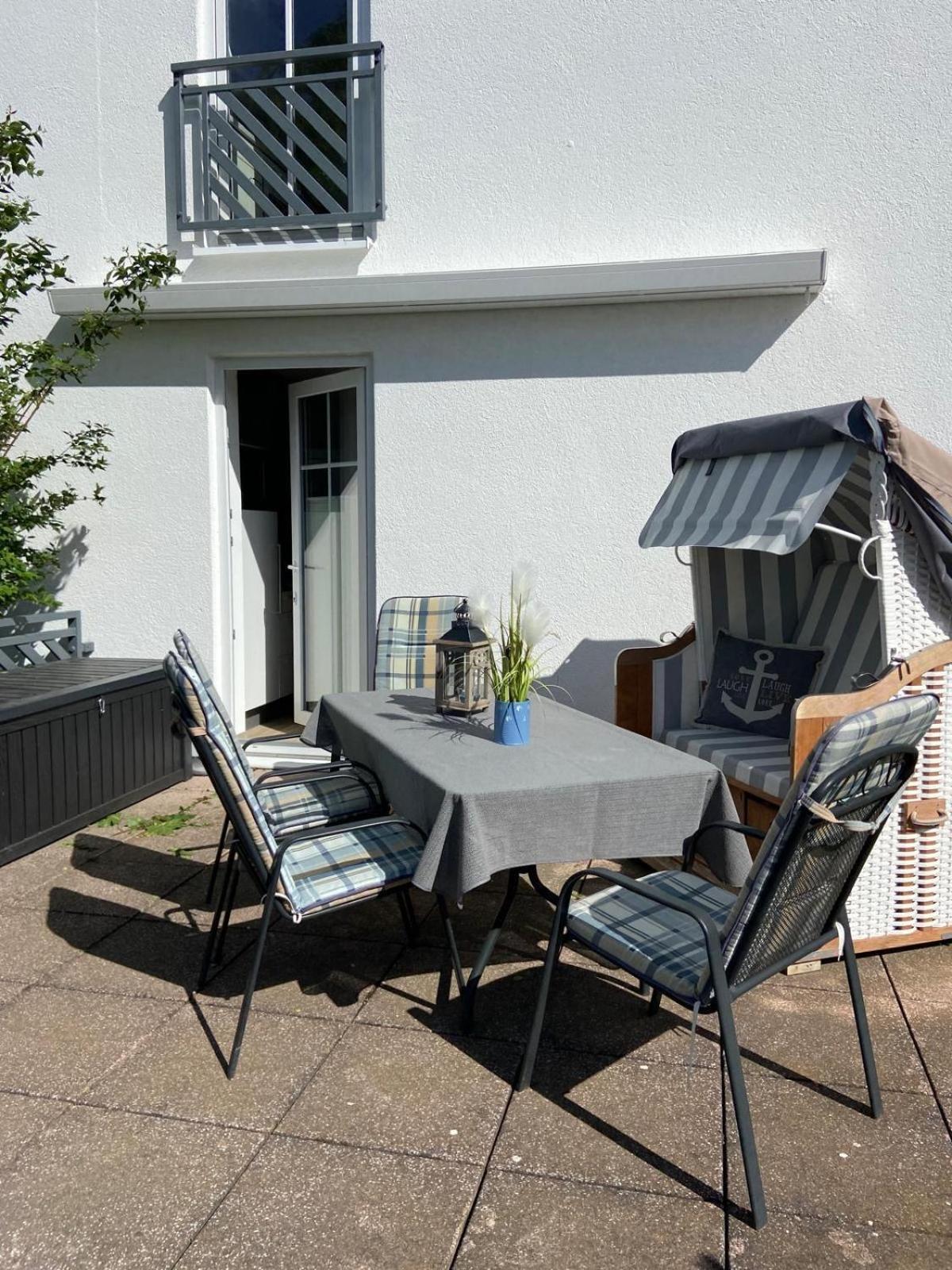 Ferienappartement Mit Seeblick In Der Villa Columba Sellin  외부 사진